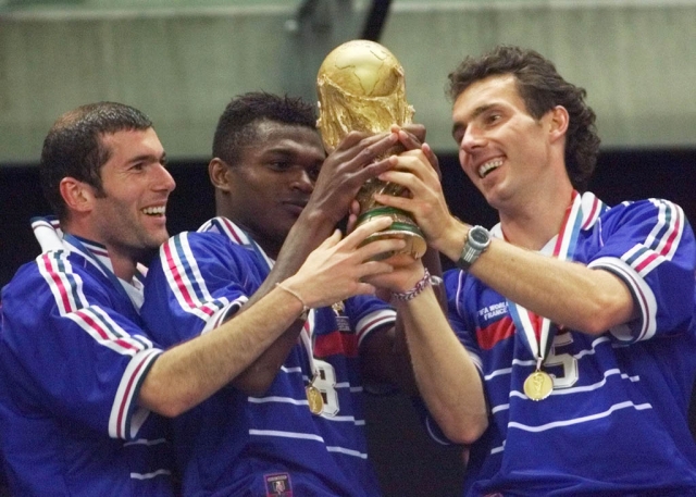 Brasil x França - Final Copa do Mundo 1998 - Gol + Melhores Momentos + Taça  