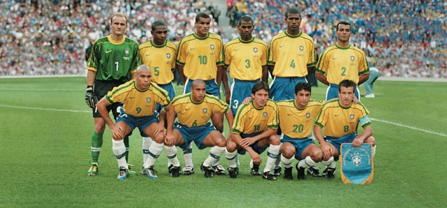 Os marcantes uniformes da Copa de 98