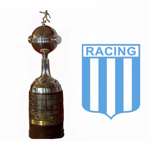 CD Nacional 0 Racing Club 0 in Aug 1967 in Montevideo. Action from the Copa  Libertadores Final, 1st Leg.