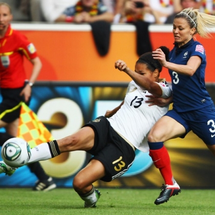 Na quebrada, mulheres pedem visibilidade no esporte em futebol de