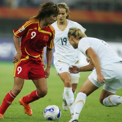 Na quebrada, mulheres pedem visibilidade no esporte em futebol de